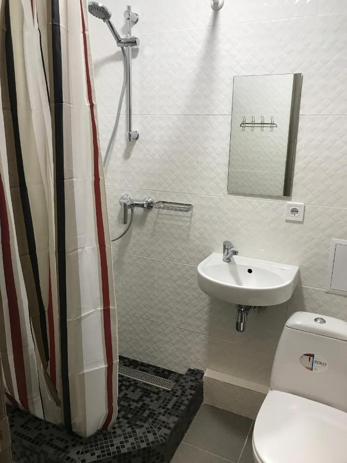 Киев Сдам Посуточно Ул Доброхотова 28 Daily Rent Kyiv St Dobrokhotova 28 Appartement Buitenkant foto