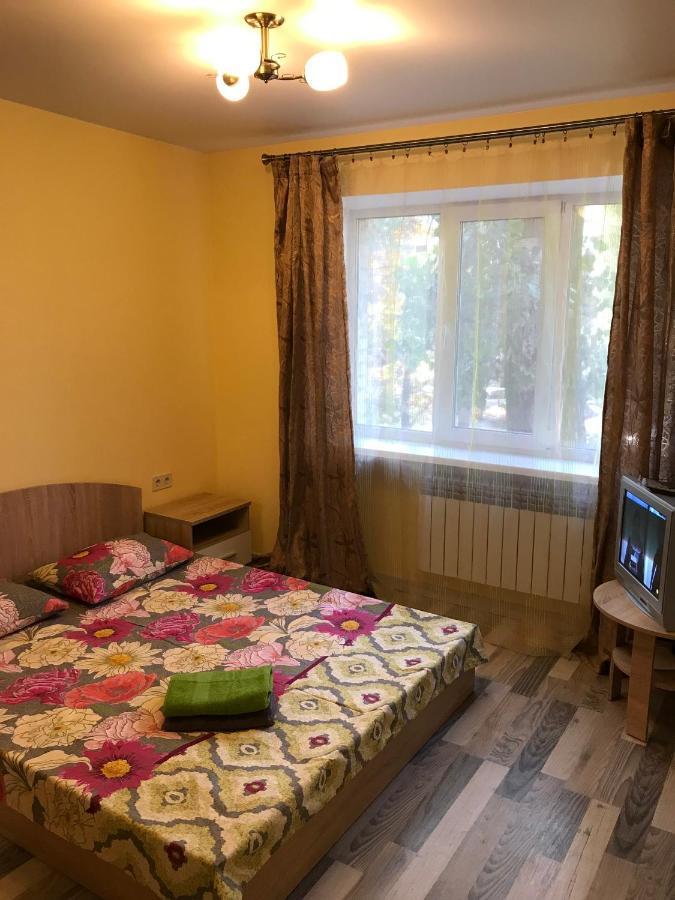 Киев Сдам Посуточно Ул Доброхотова 28 Daily Rent Kyiv St Dobrokhotova 28 Appartement Buitenkant foto